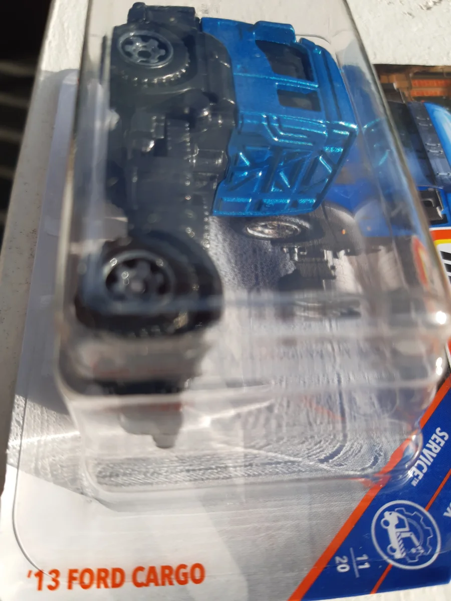 Matchbox Ford Cargo '13 - Image 3